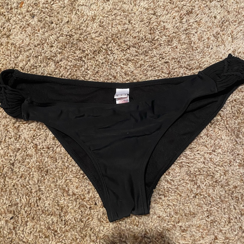 Black swim bottoms